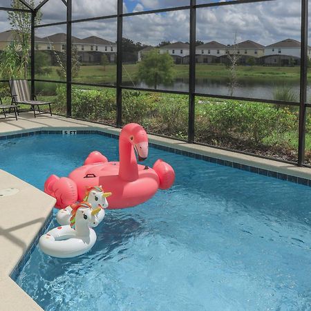 Waterfront Brand New Modern Luxury 8 Bedroom Pool House! Sleeps 16 Kissimmee Bagian luar foto