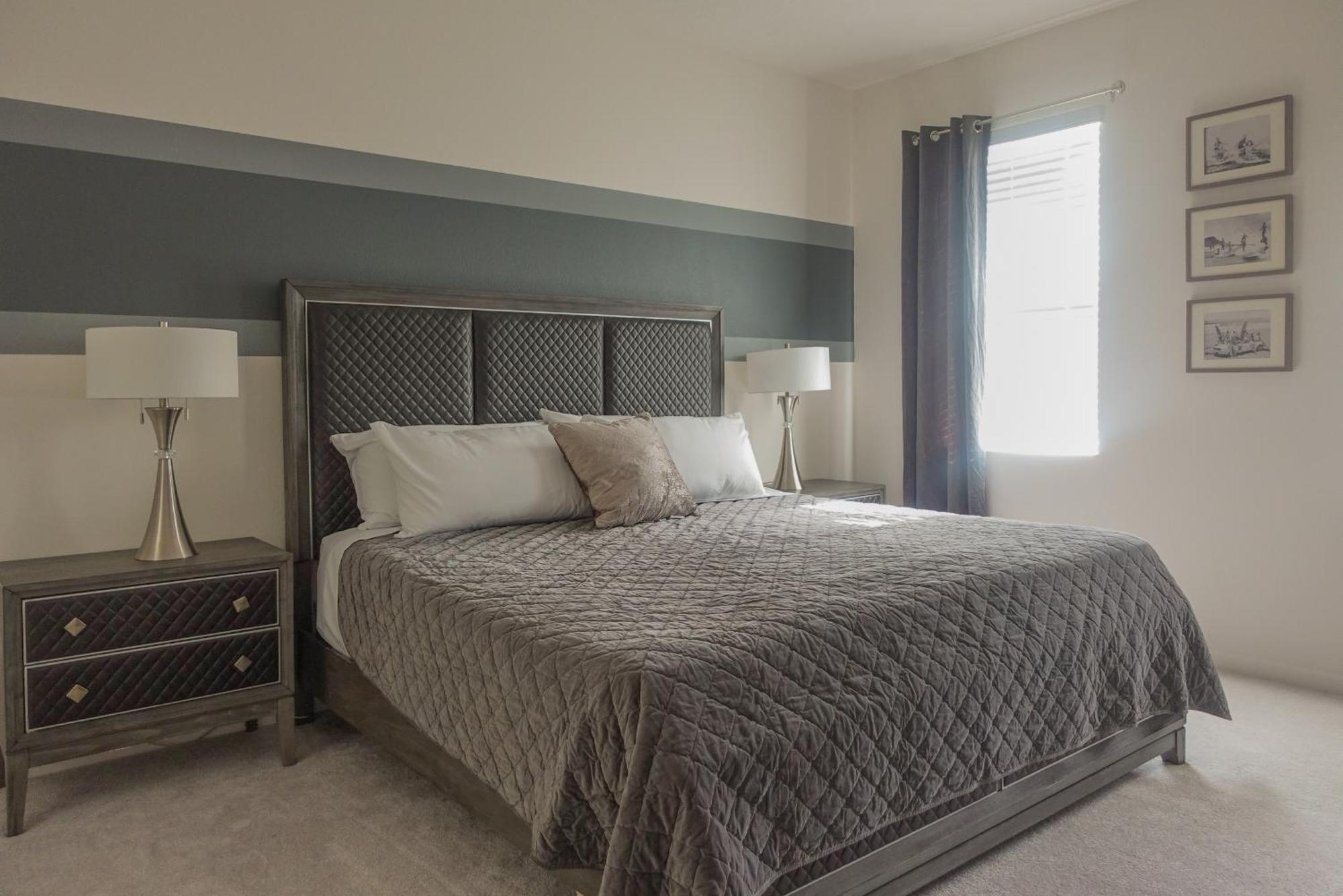 Waterfront Brand New Modern Luxury 8 Bedroom Pool House! Sleeps 16 Kissimmee Bagian luar foto